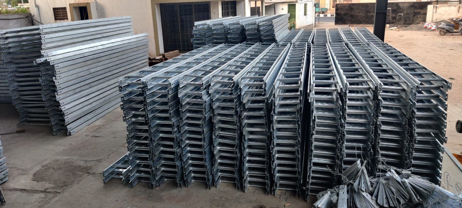 Cable, Earthing & Tray Work
